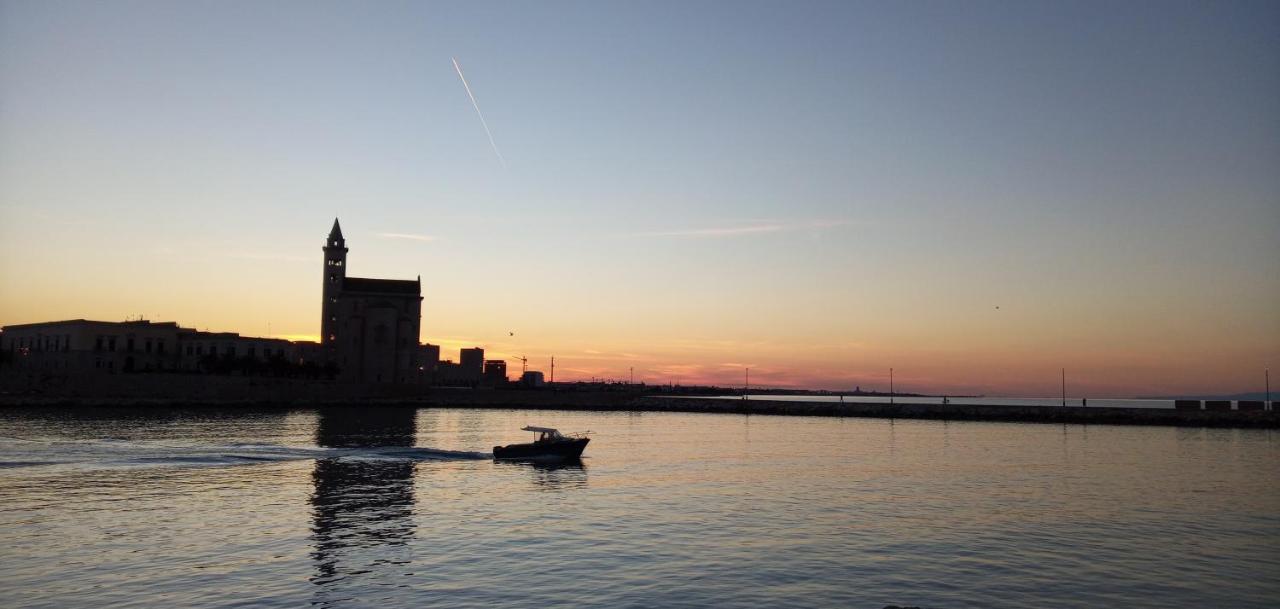 Bed And Breakfast Il Pesciolino Trani Exterior foto